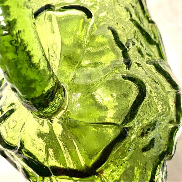 Vintage Olive Anchor Hocking Rainflower Pitcher - Picture 10 of 10